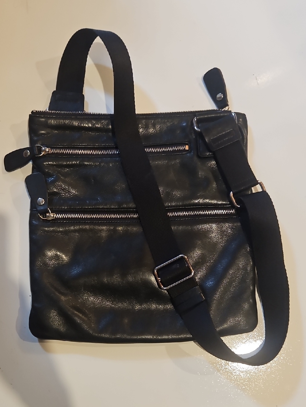 Large Margot NY Leather Crossbody Bag - Picture 5 of 13